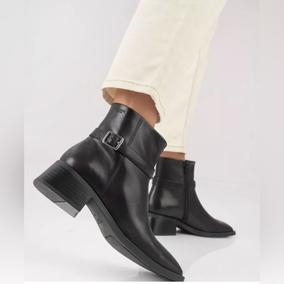Vagabond Shoemakers Blanca Leather Buckle Boots - size 41 US 11 - NWOT - Picture 1 of 11